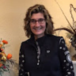 Meet your Posher, Laura